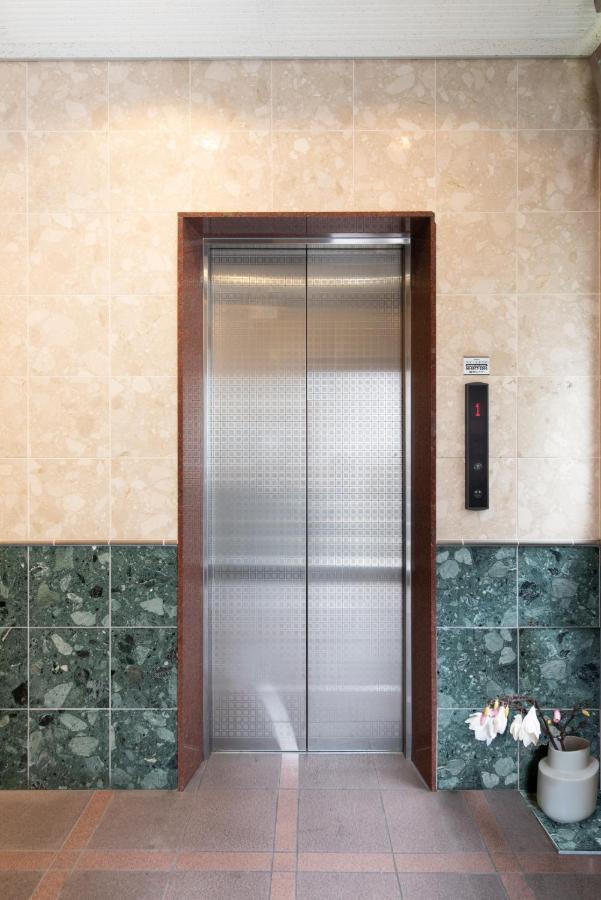 グランファミーユ島之内 702 広いバルコニー ペット不可 No Pet Apartment Osaka Luaran gambar